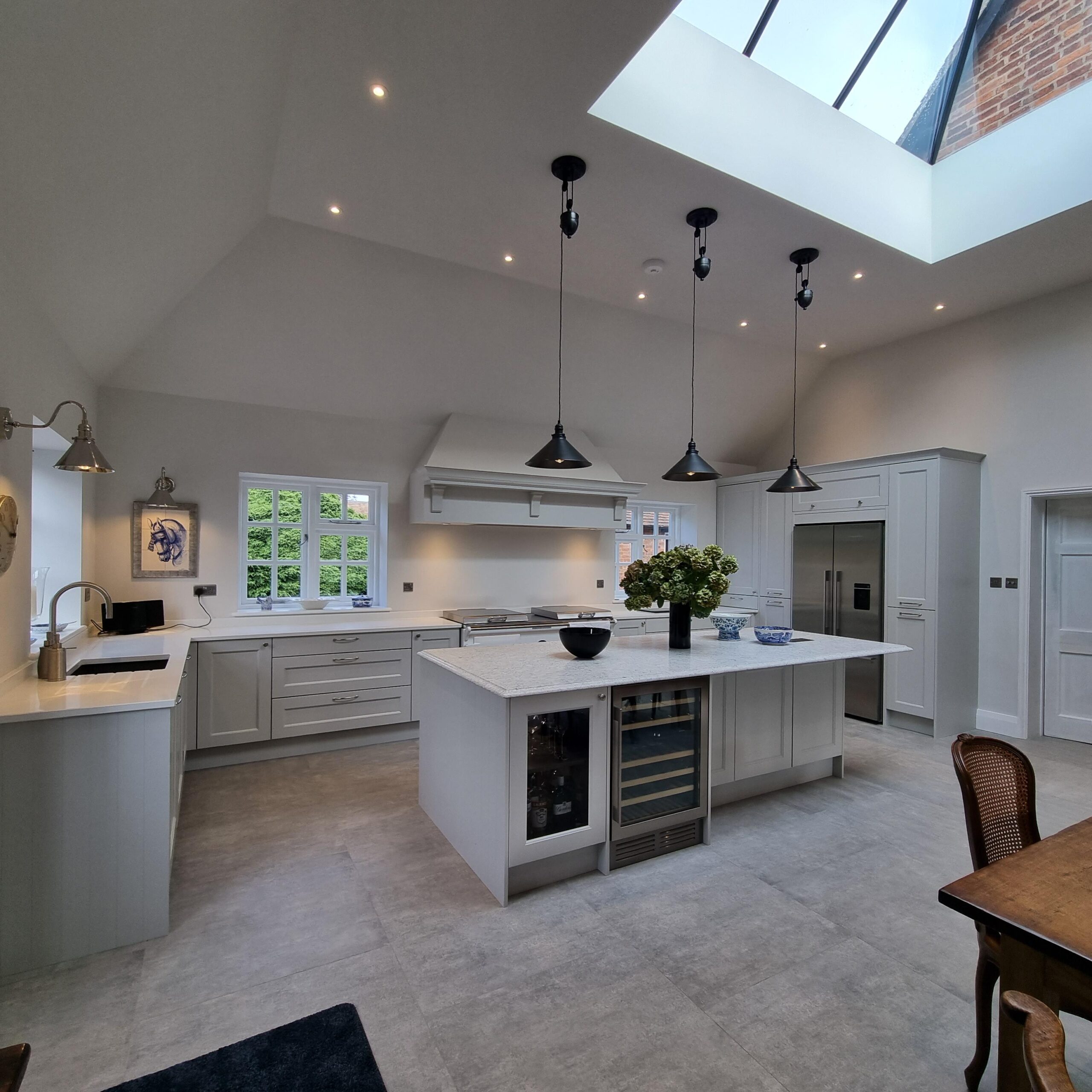 White Classic Kitchen in Cubbington